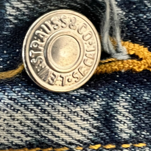 Levi Strauss & Co. Comfort Fit In Great To Excellent Condition. Size 54” Waist - Picture 8 of 12